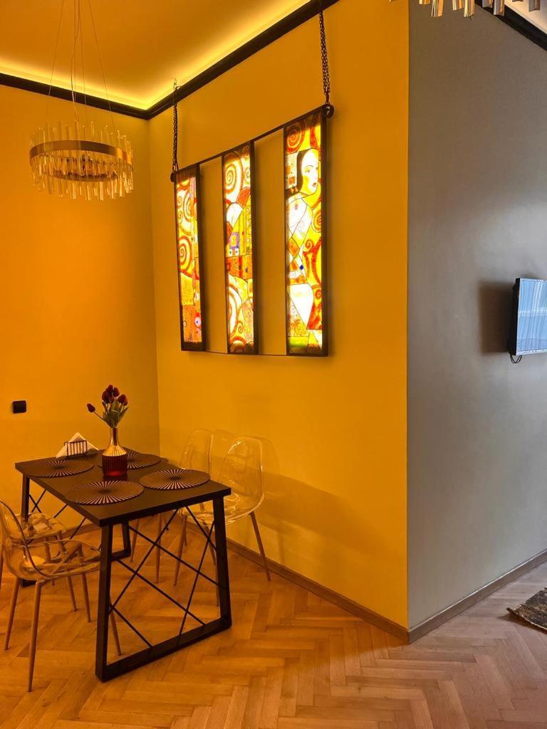 Urban Apartment